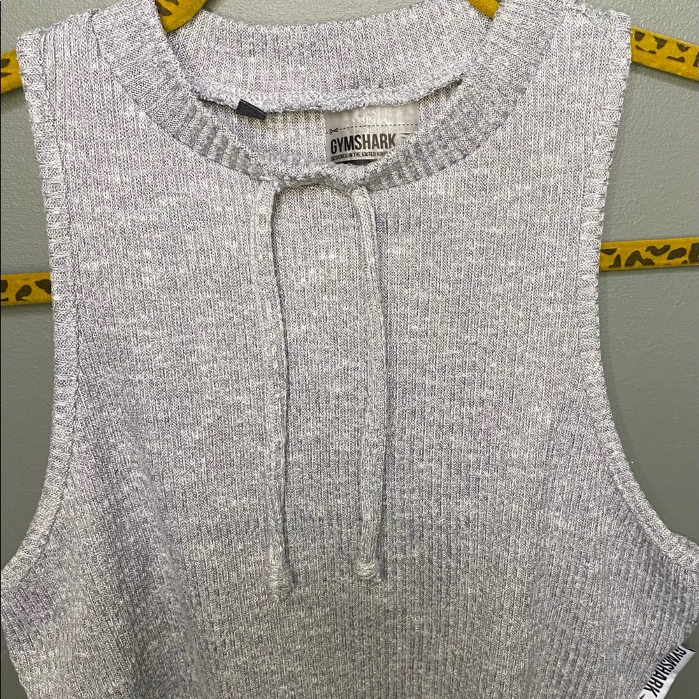 Gymshark cropped mock neck workout tank